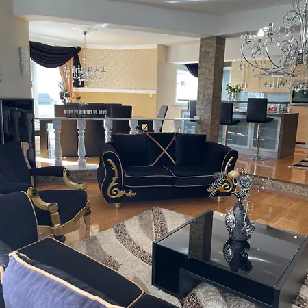 Hasani Villa Valtura